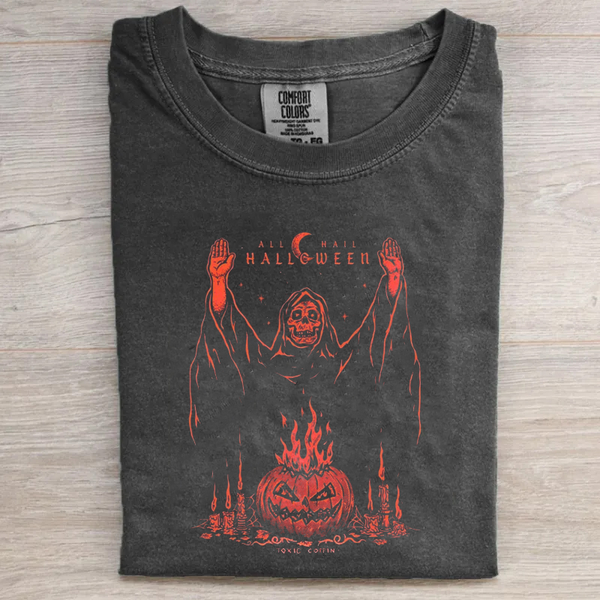 Vintage Halloween Graphic T-shirt