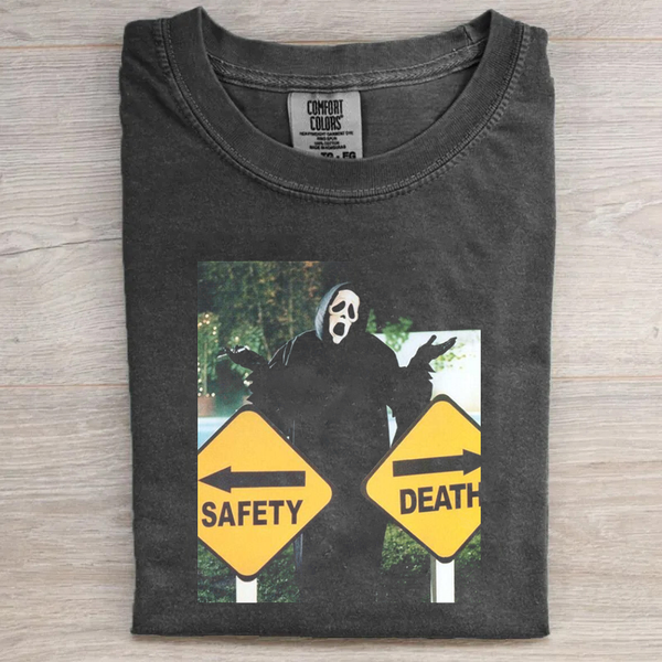 Vintage Halloween Graphic T-Shirt